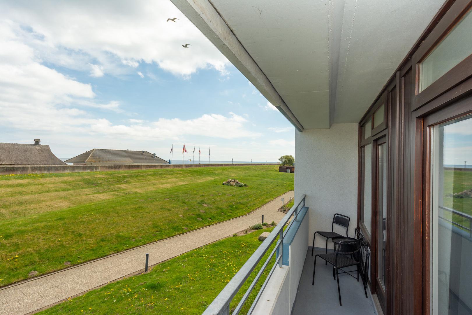 Balkon zur Seeseite "Eerste Reeg"