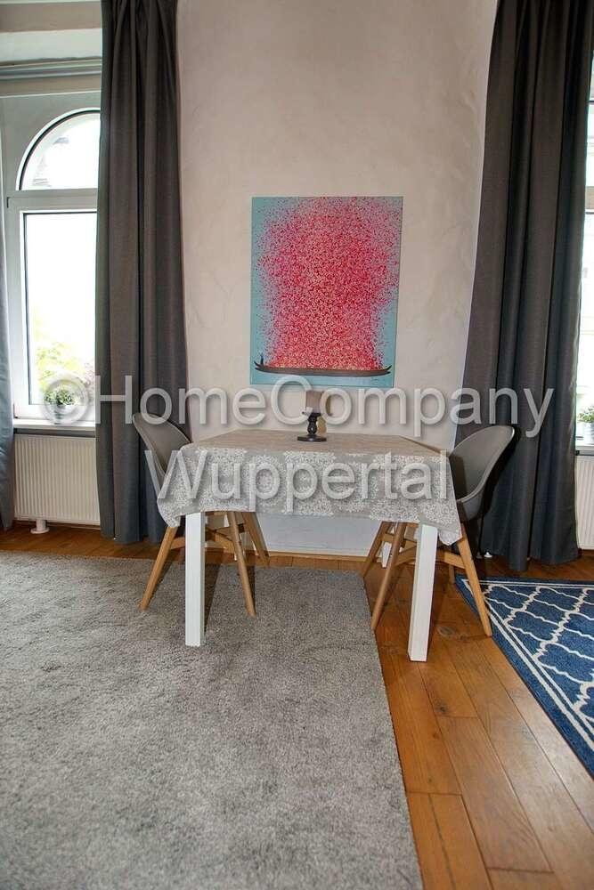 Esstisch