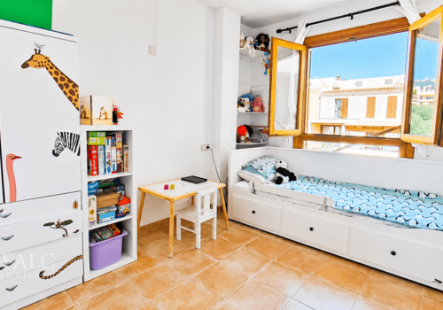 Schlafzimmer 2