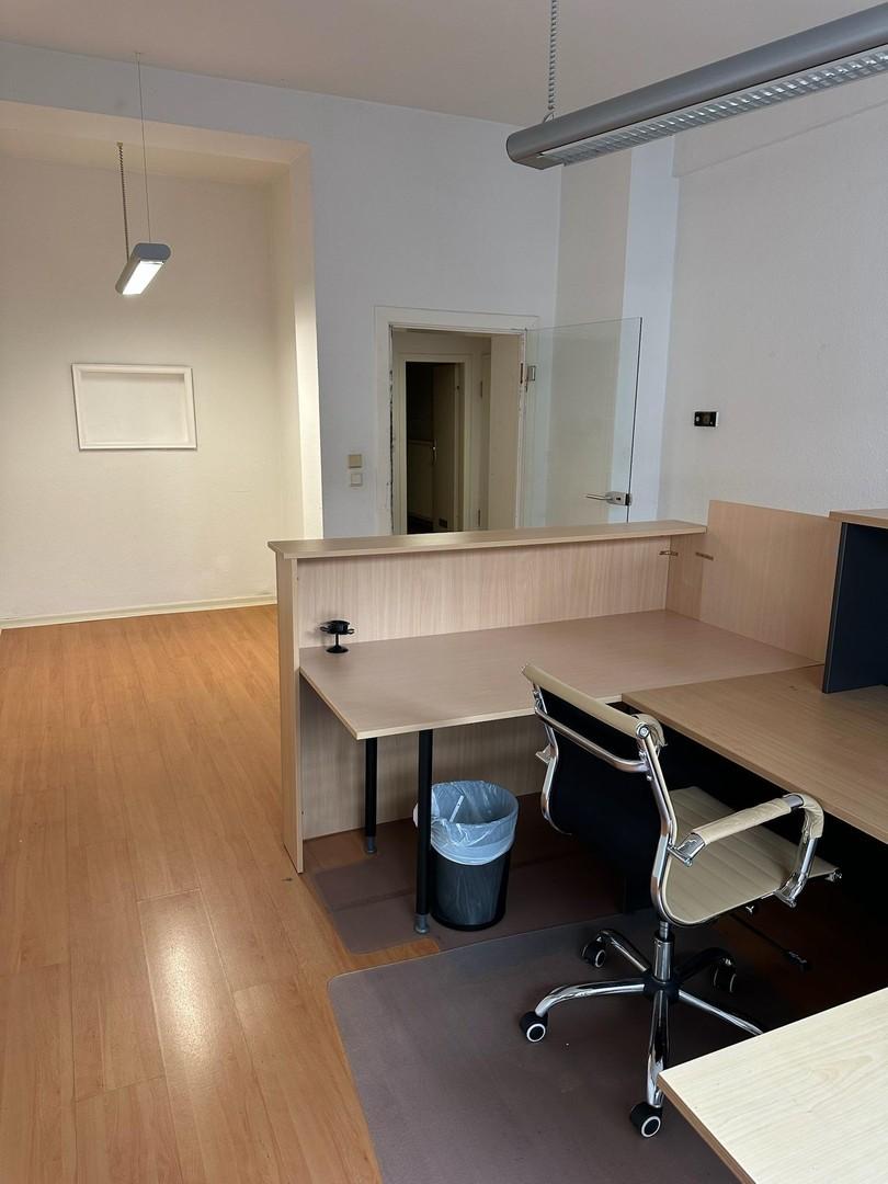Büro 2