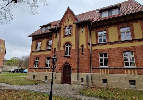 Eingang Gebäude