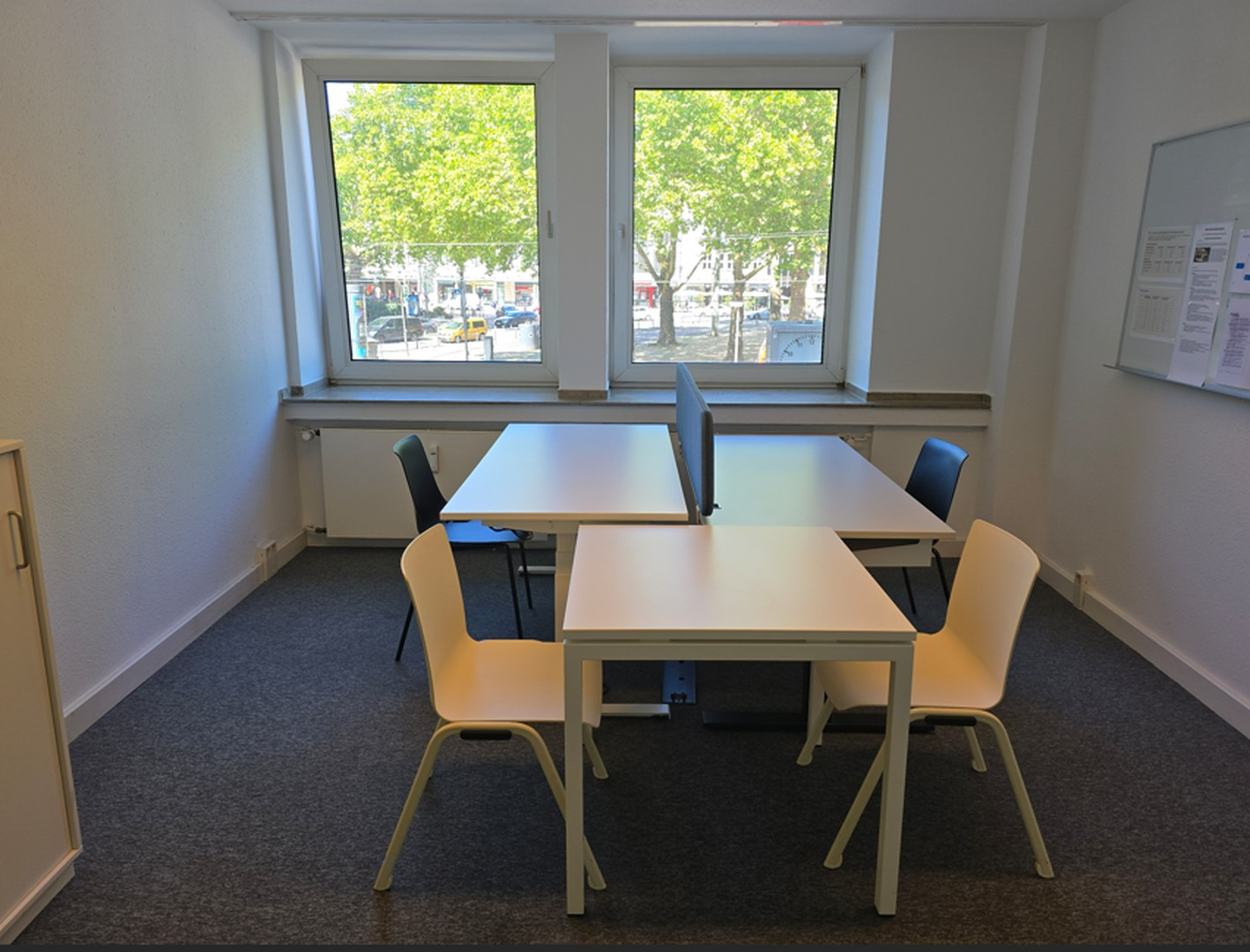 Büro 2