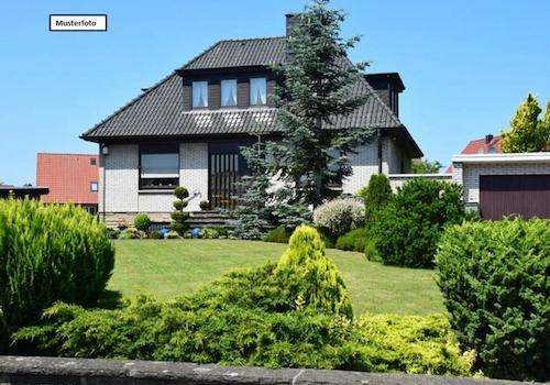 Einfamilienhaus_Vorderansicht_1_Musterfoto