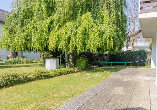 Attraktives 2-Familienhaus mit 177 m² Wohnfläche und großem Garten