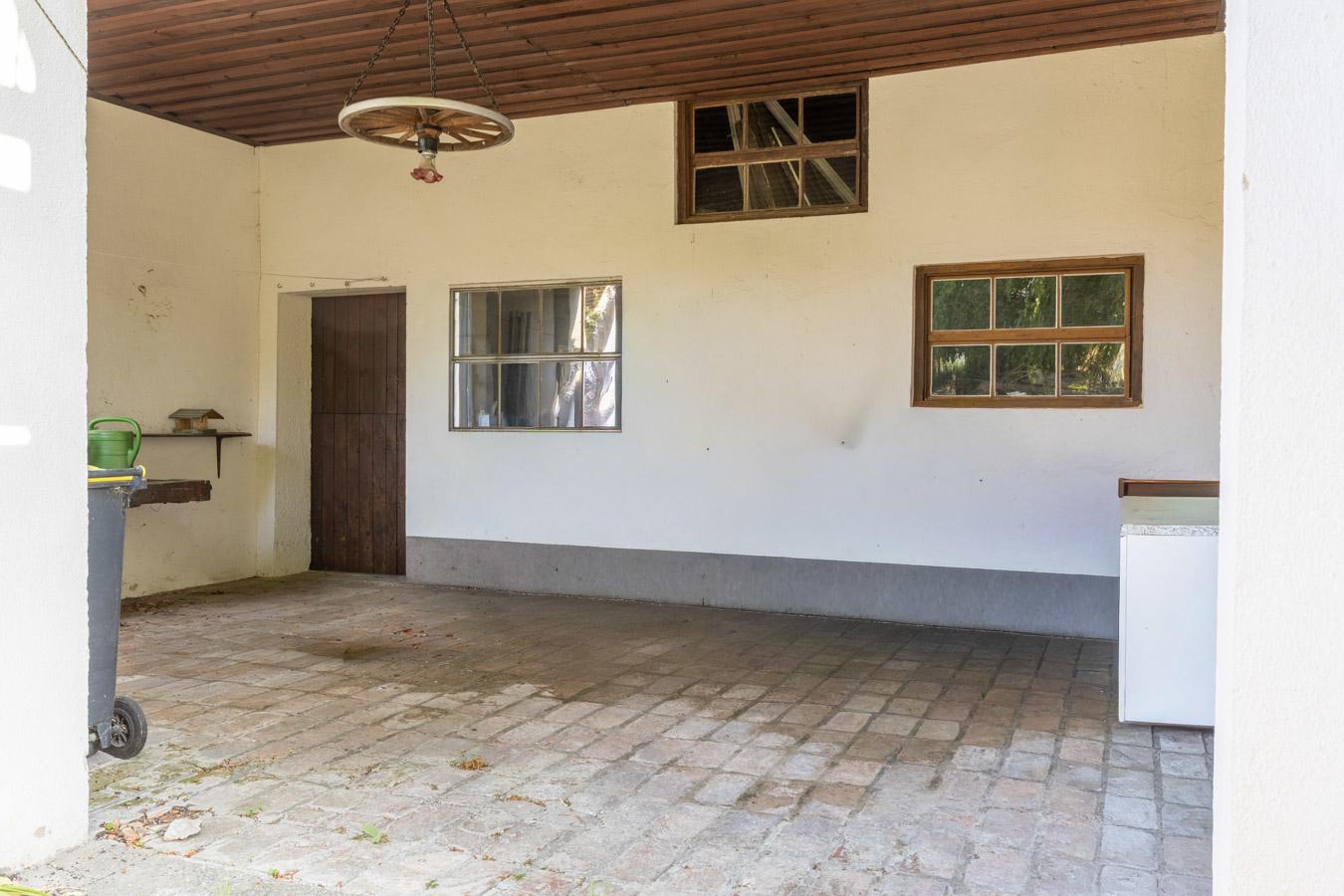 Attraktives 2-Familienhaus mit 177 m² Wohnfläche und großem Garten