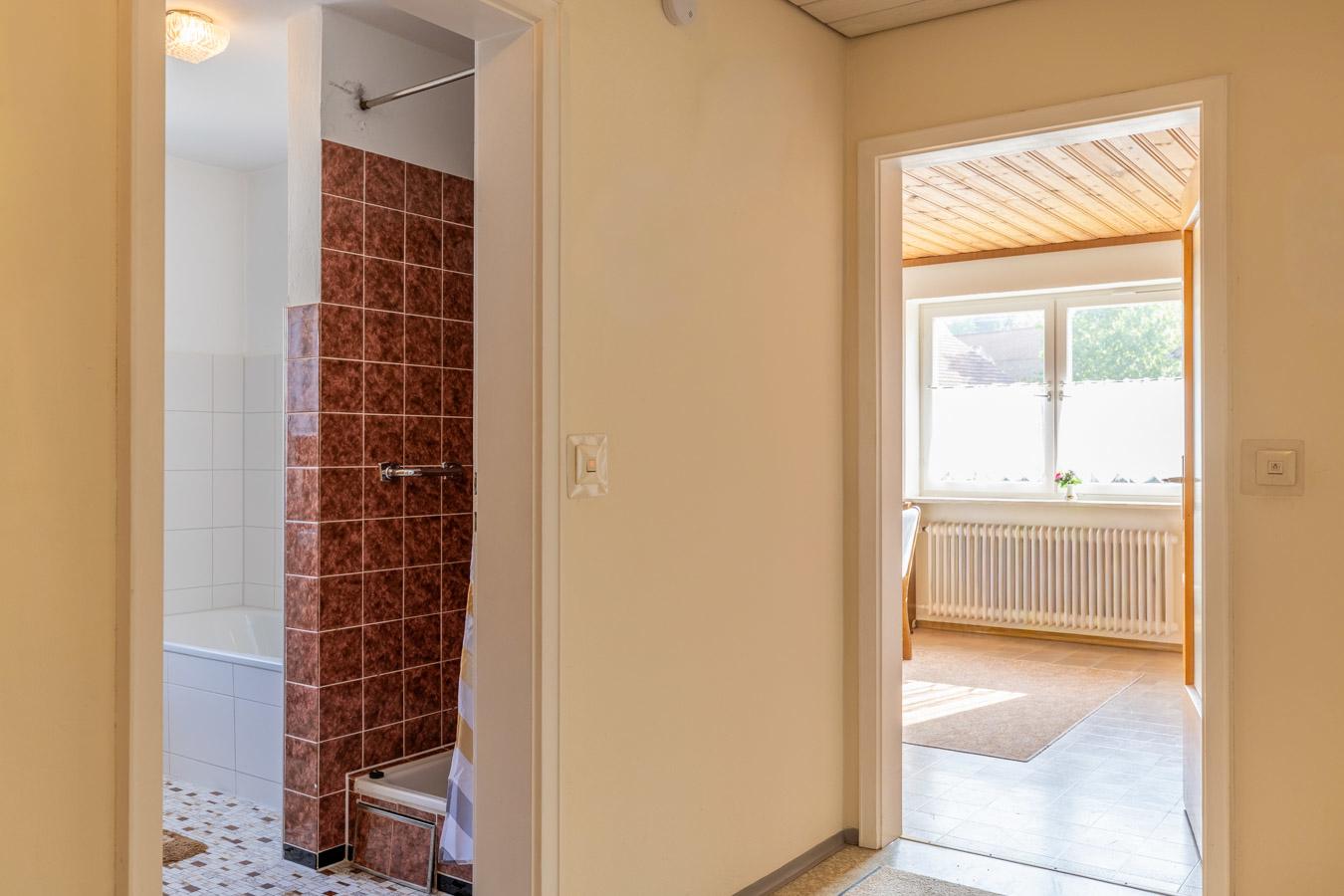 Attraktives 2-Familienhaus mit 177 m² Wohnfläche und großem Garten