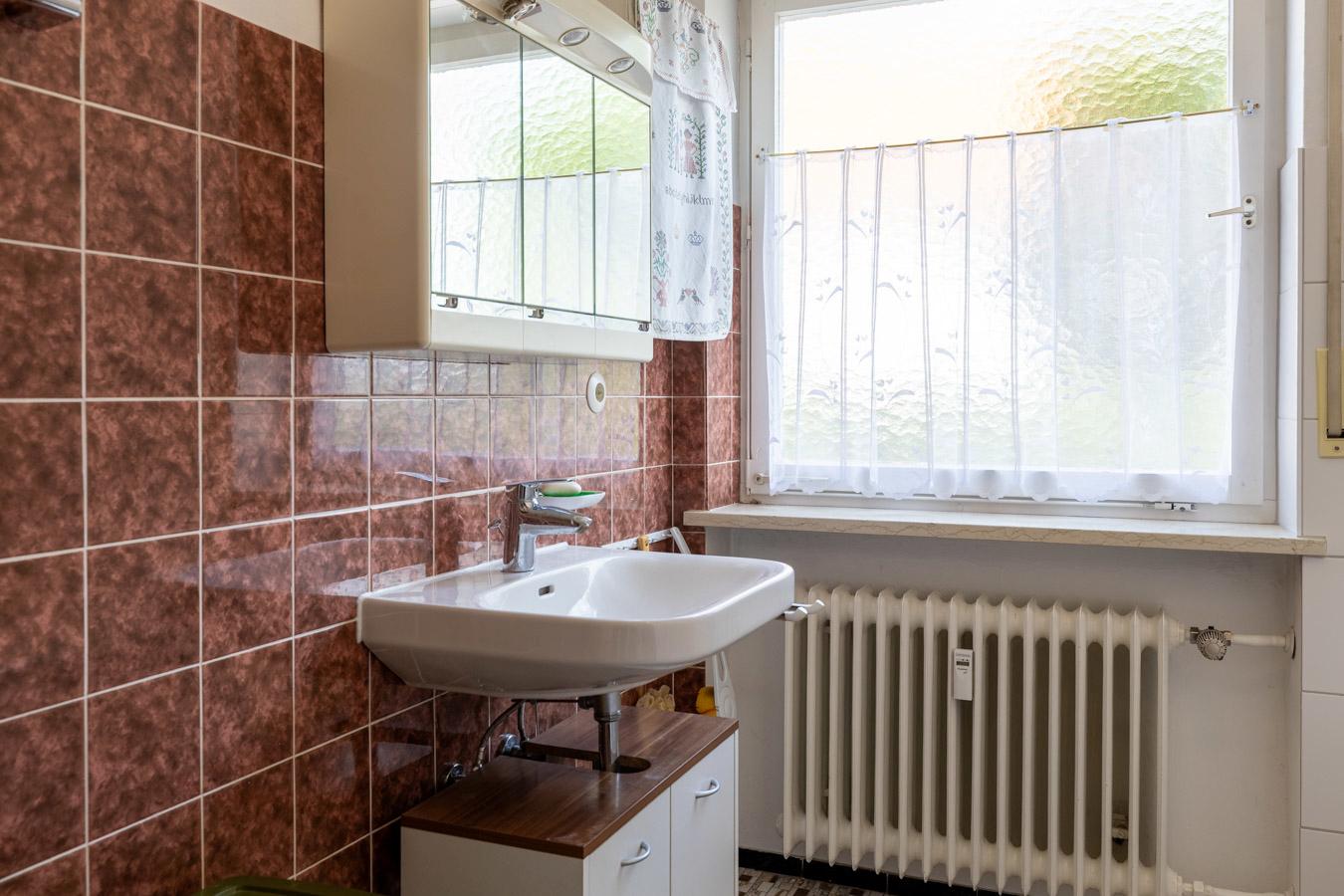 Attraktives 2-Familienhaus mit 177 m² Wohnfläche und großem Garten
