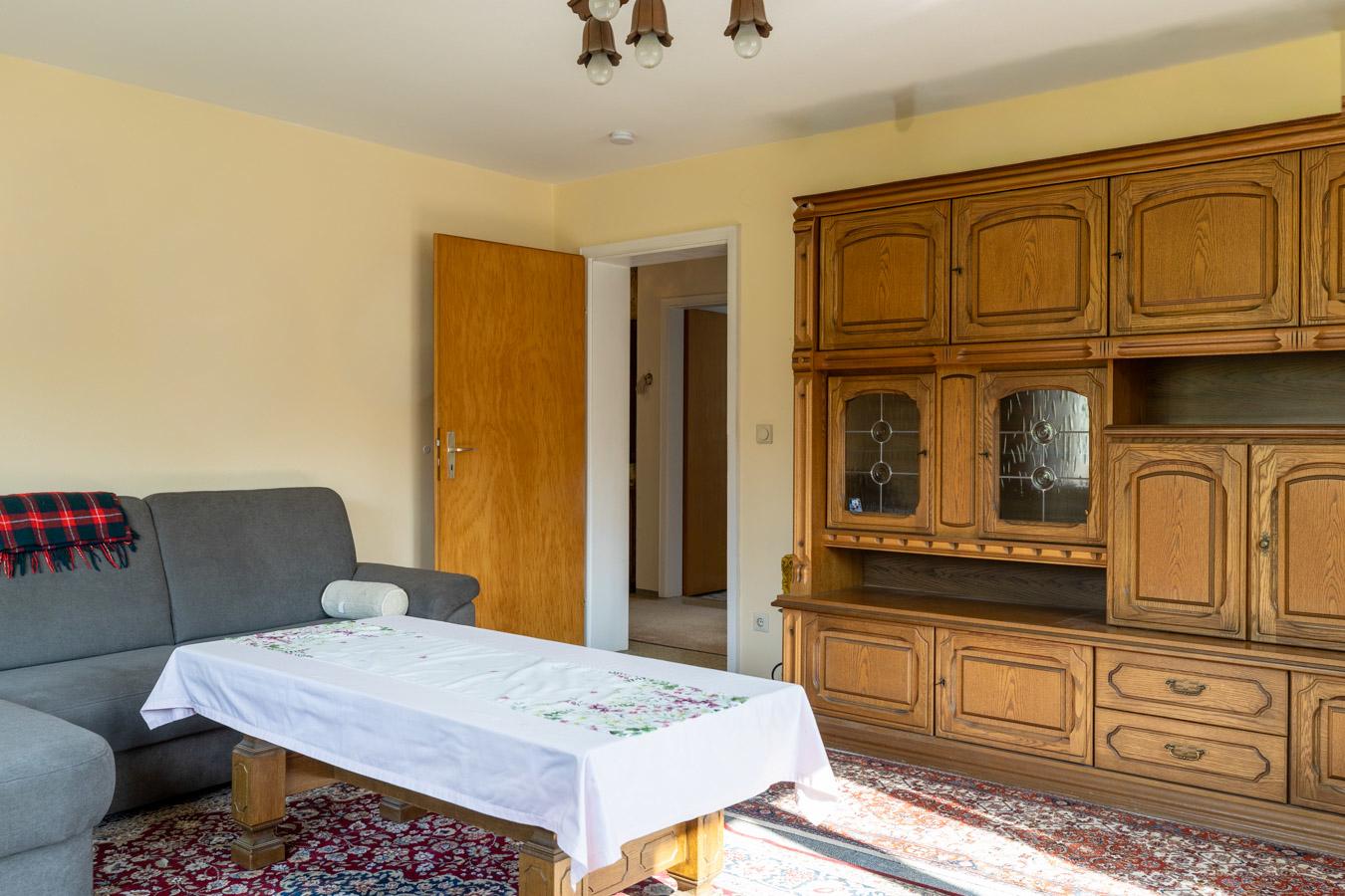 Attraktives 2-Familienhaus mit 177 m² Wohnfläche und großem Garten