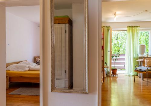 Attraktives 2-Familienhaus mit 177 m² Wohnfläche und großem Garten