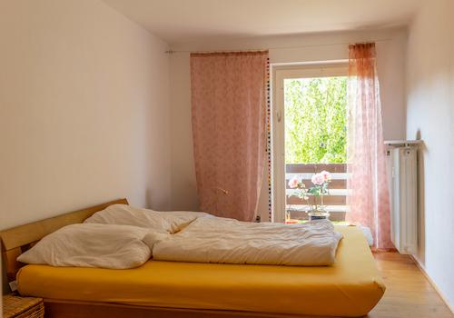 Attraktives 2-Familienhaus mit 177 m² Wohnfläche und großem Garten