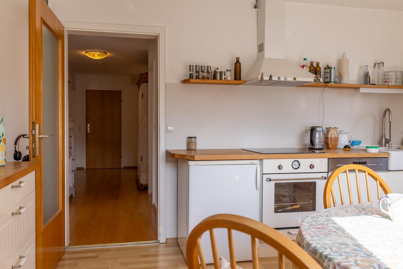 Attraktives 2-Familienhaus mit 177 m² Wohnfläche und großem Garten