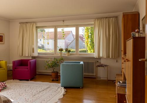 Attraktives 2-Familienhaus mit 177 m² Wohnfläche und großem Garten
