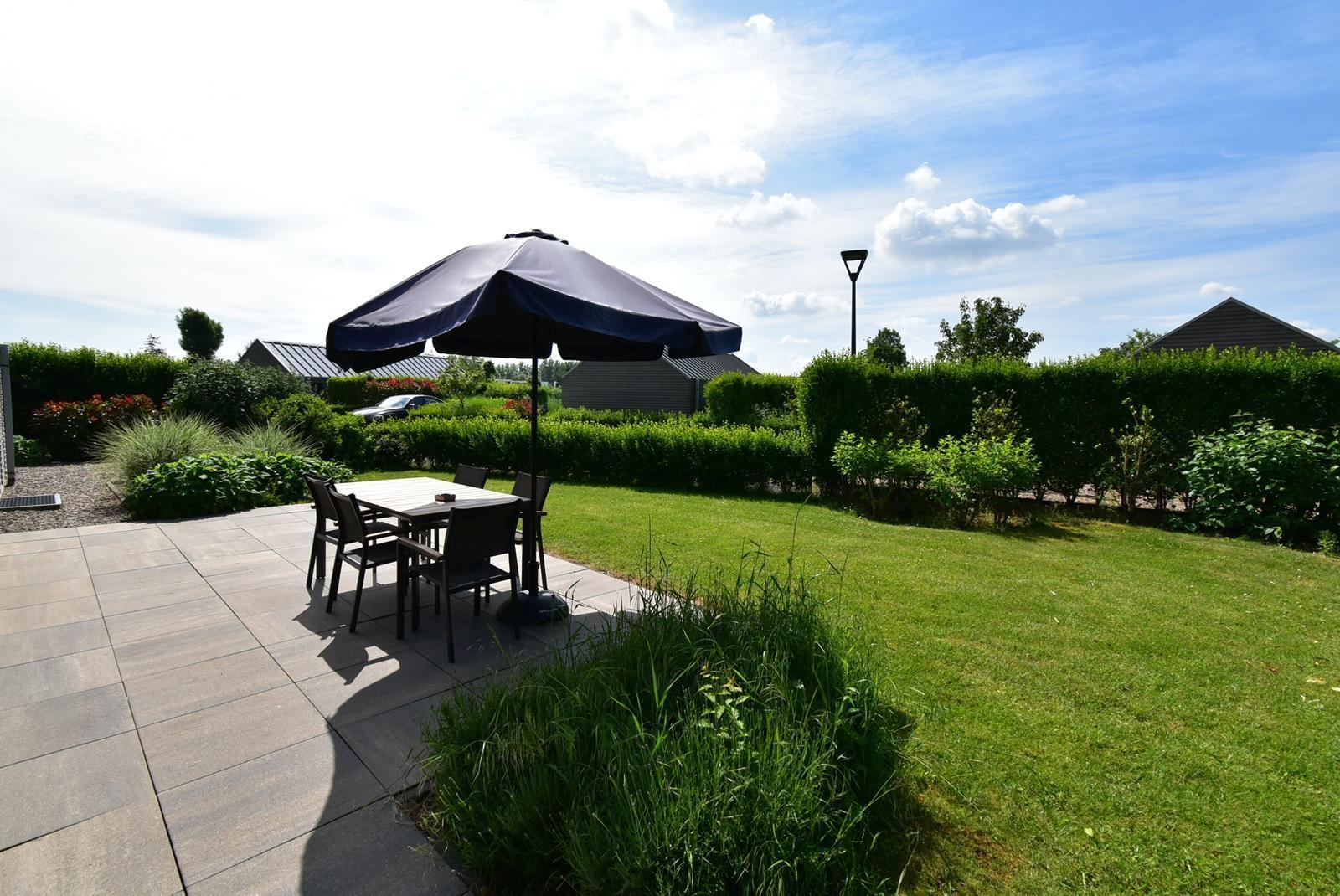 kaufen-freistehendes-ferienhaus-olburgen-grosser-garten-und-terrasse-optimale-privatsphaere-recreatieadviseurs-vakantiehuistekoop-nl.jpg