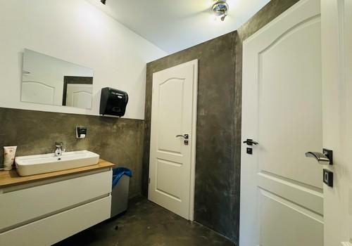 Toilettenraum 1