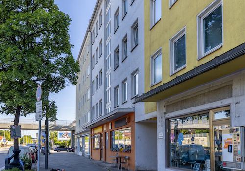 Frontansicht Fußweg