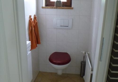 Gäste-WC EG
