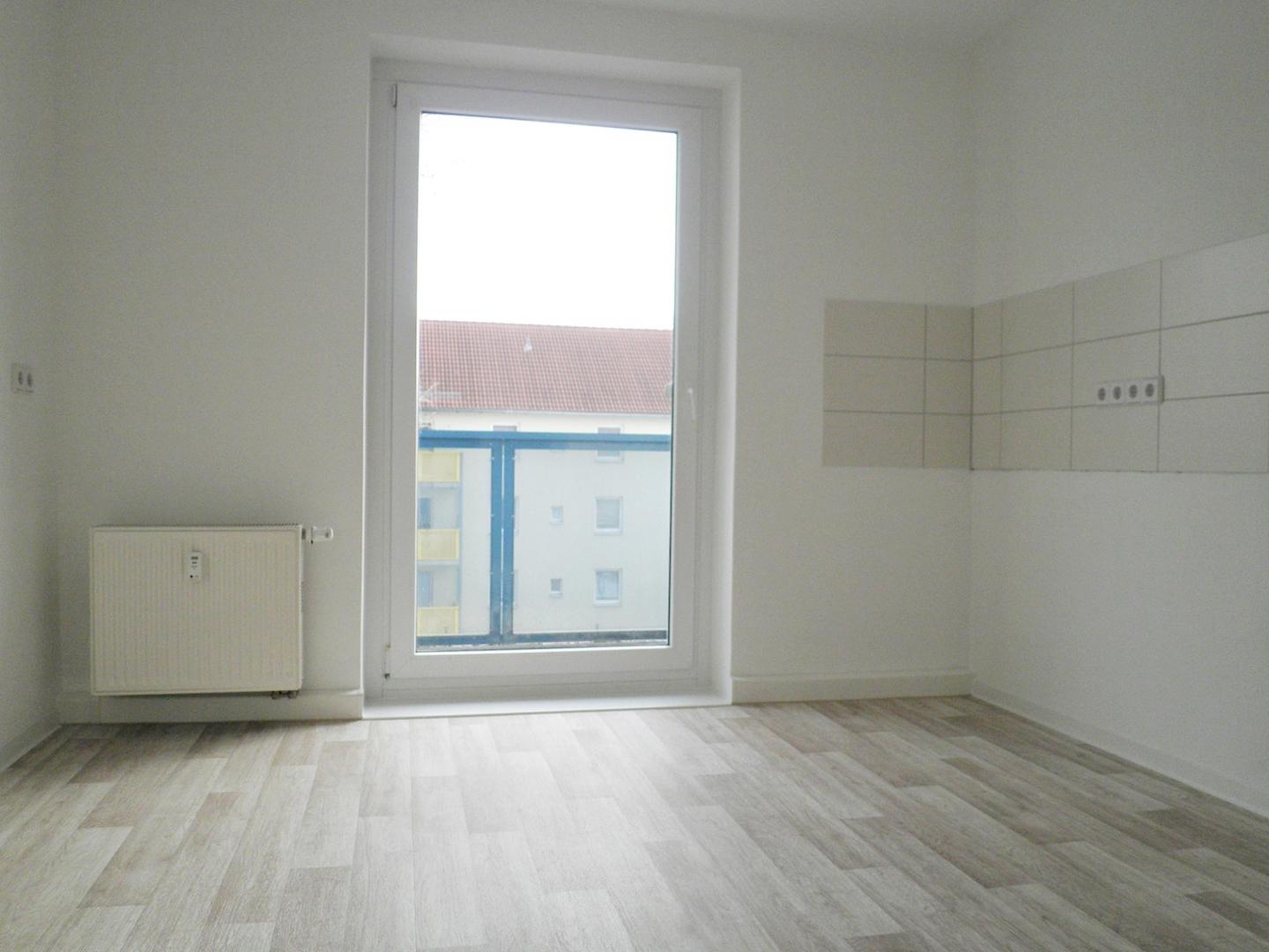 Küche mit Balkon
