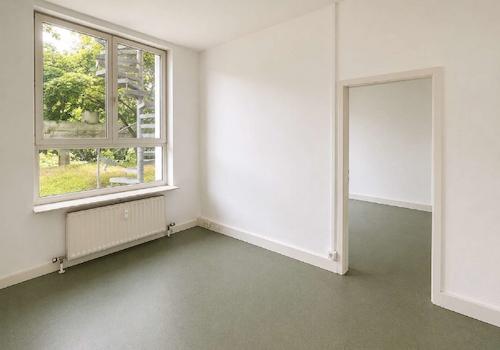 Büro 2 (mit Beispielboden)