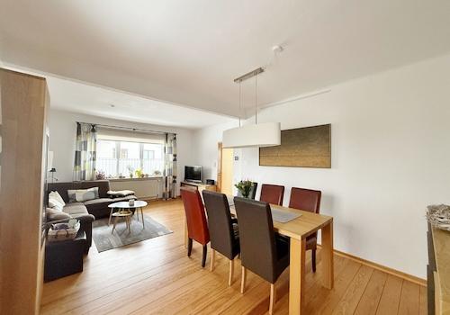 und Esszimmer