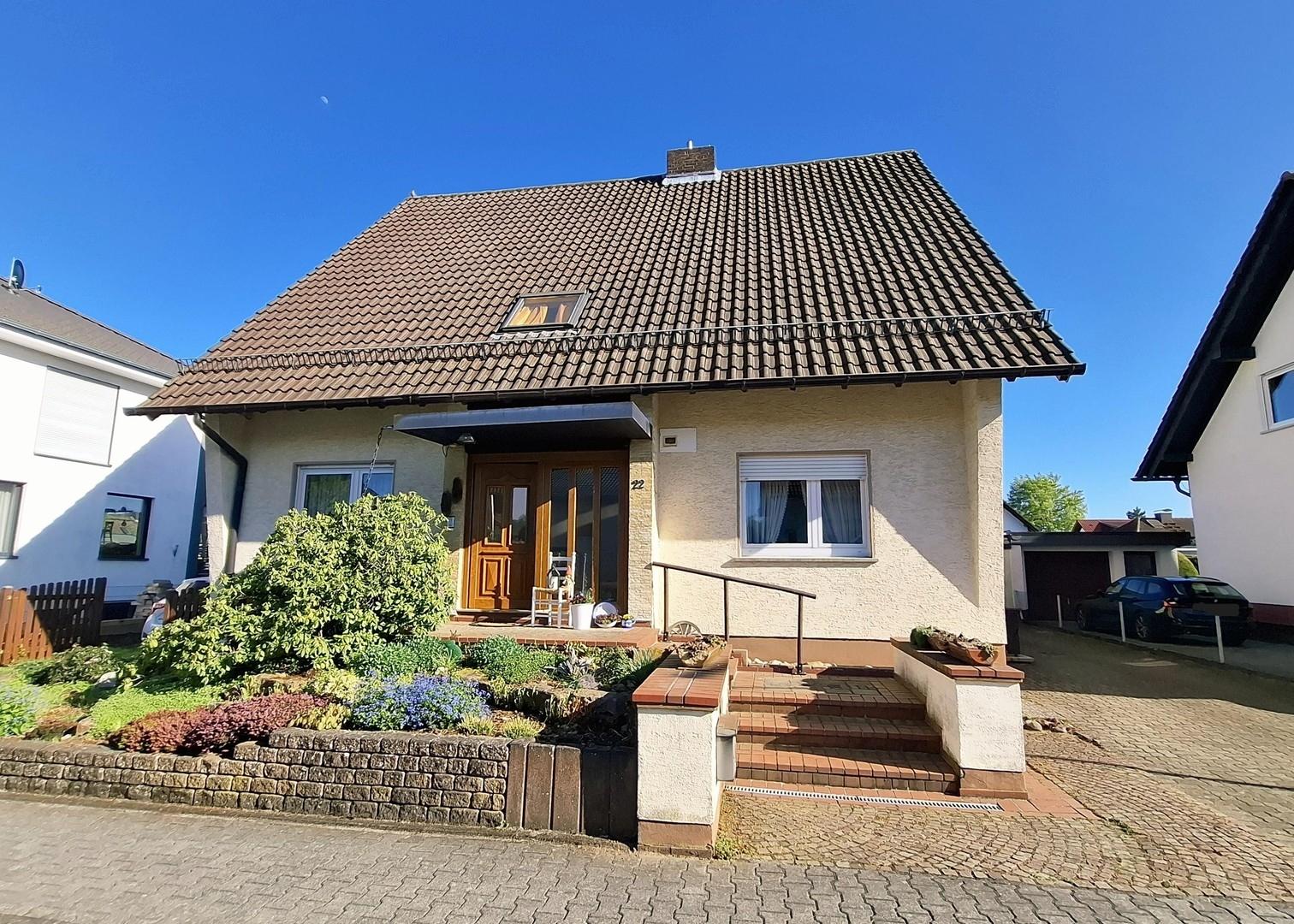 Außenansicht Straßenseite