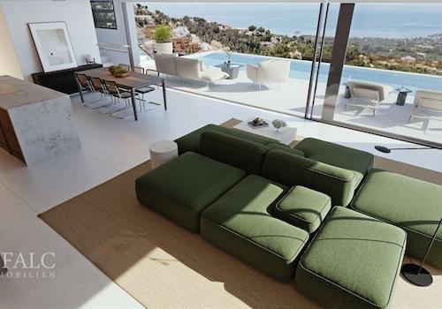 Helles, offenes Wohn- und Esszimmer mit Terrassenzugang 