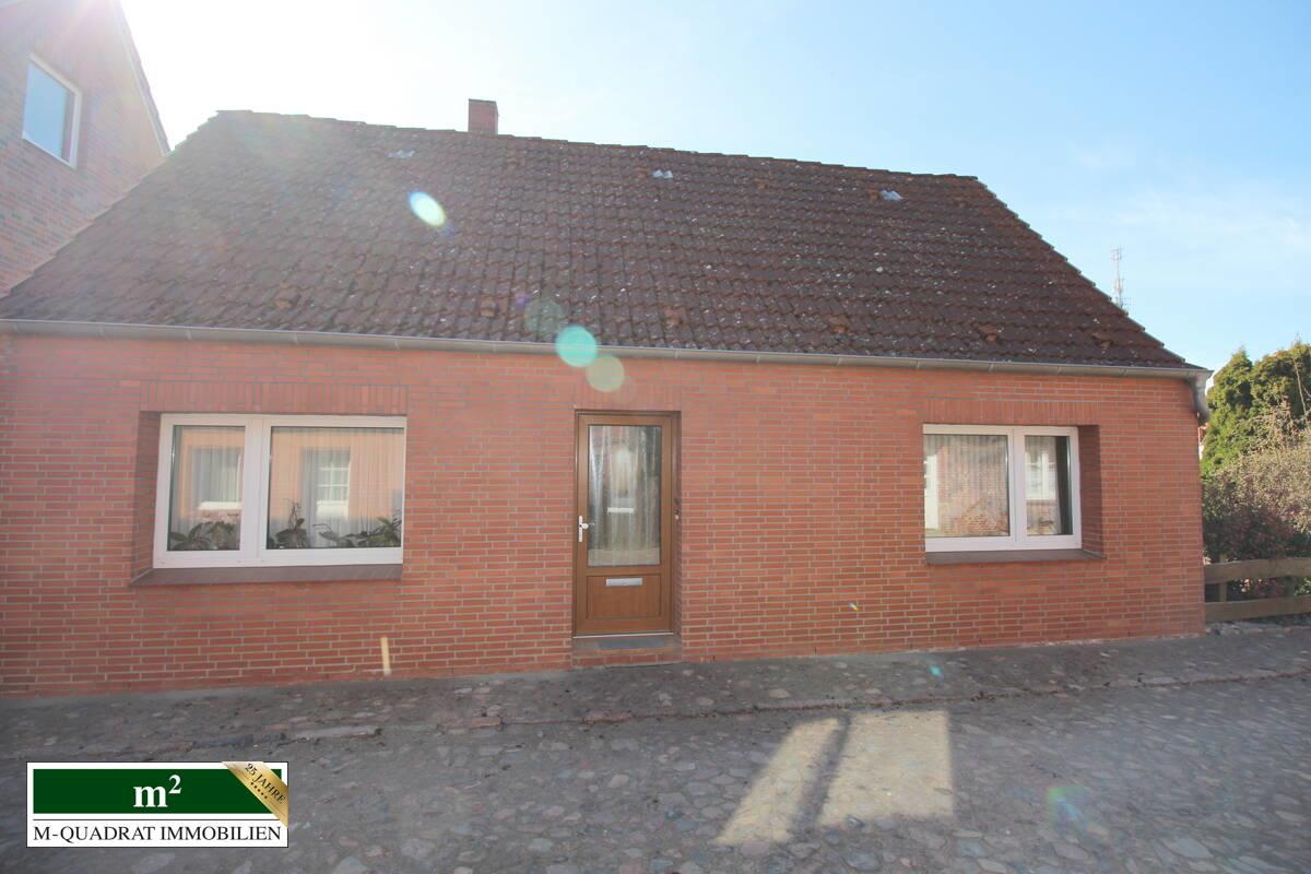 Eingangsbereich EFH straßenseitig