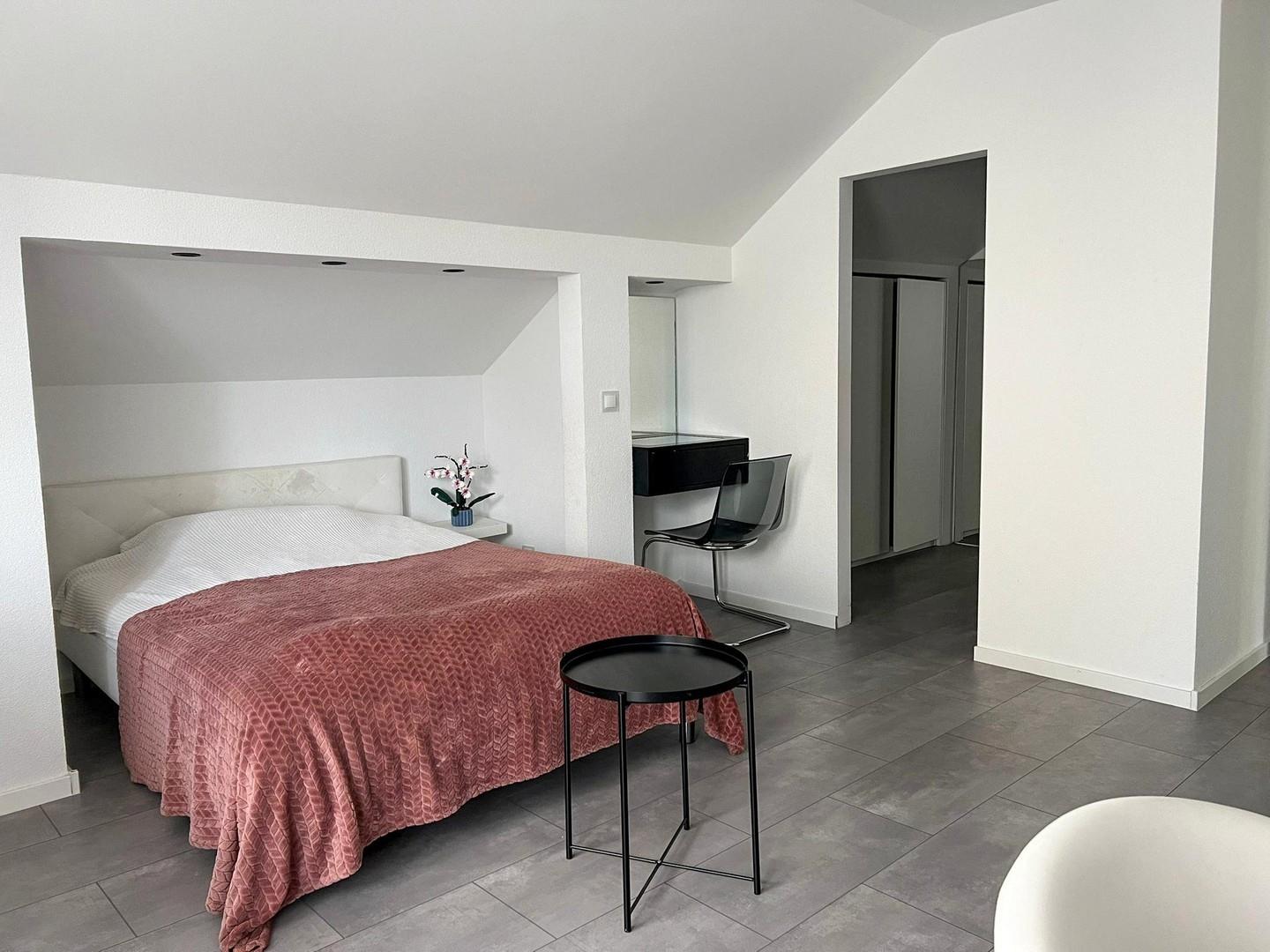 Schlafzimmer 2
