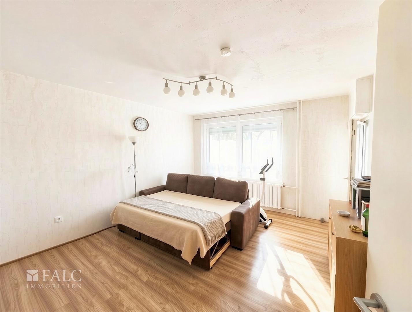 Schlafzimmer Blick 1