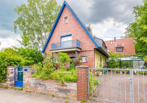 Straßenansicht