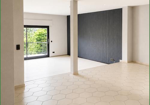 Blick vom Dieleneingang ins Ess,- und Wohnzimmer