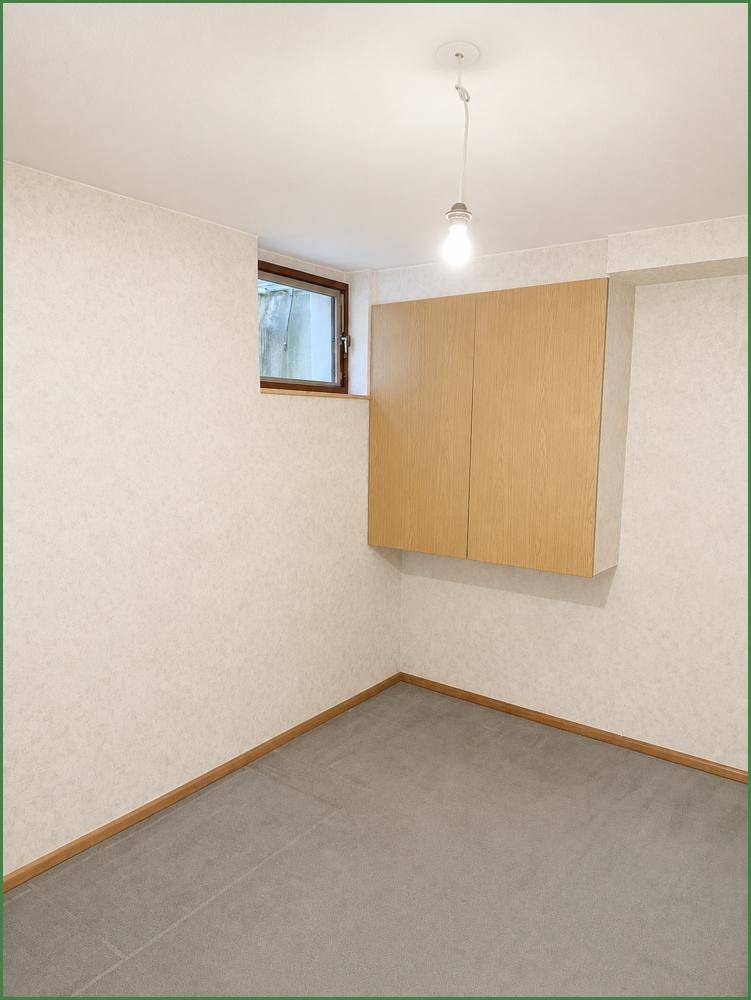 Abstellzimmer/Schlafraum?