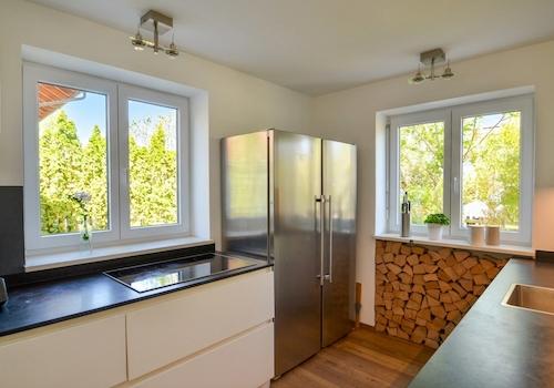 Hochwertige Einbauküche mit Miele-Geräten