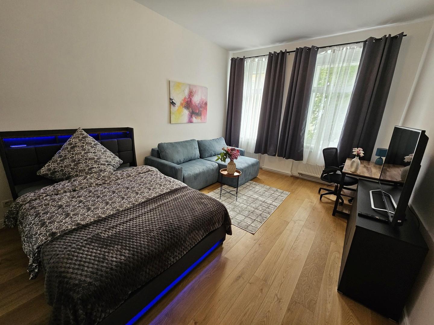 Zimmer 1 / Room 1 