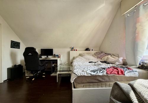 Dachgeschoss: Schlafzimmer 1