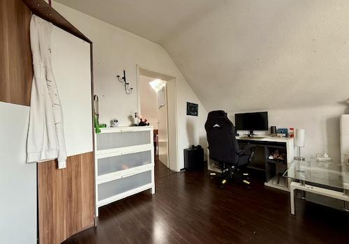 Dachgeschoss: Schlafzimmer 1
