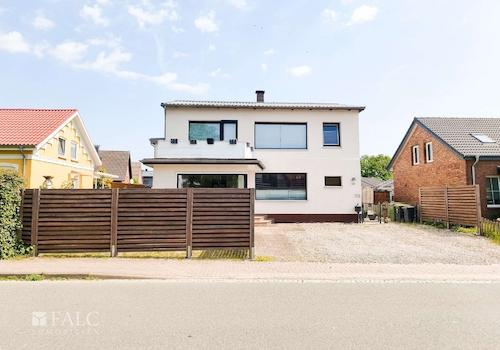 Außenansicht - Vorderseite Bild 3