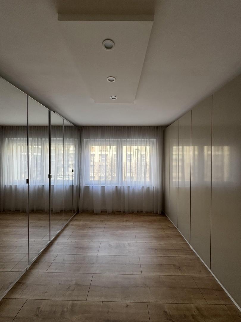 Ankleide-/Arbeitszimmer
