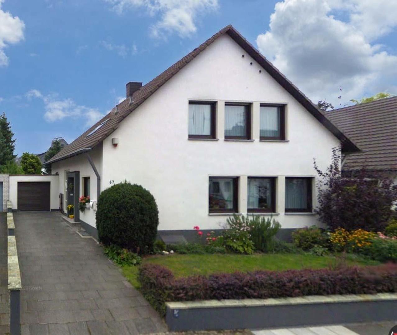Straßenansicht