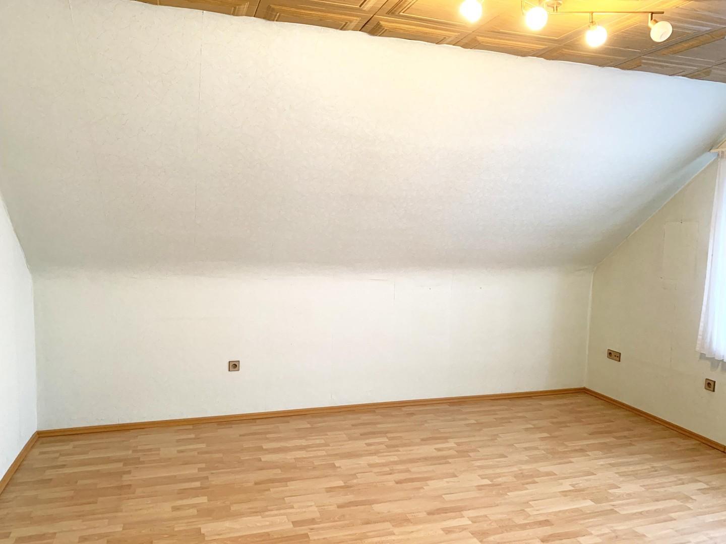 2. Großes Schlafzimmer OG