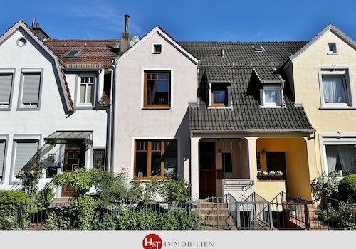 H&T Immobilien - Reihenhaus in Bremen