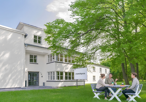 Gebäude