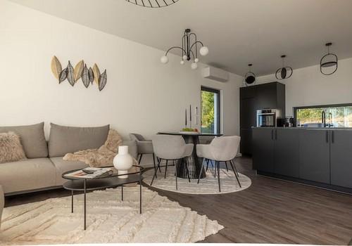 Wohnzimmer mit Essbereich