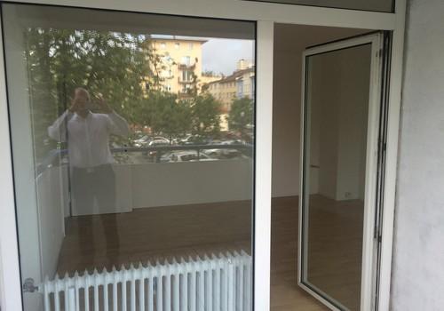 Große Wohnzimmerfenster