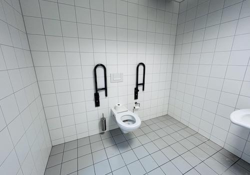 Behindertengerechtes WC