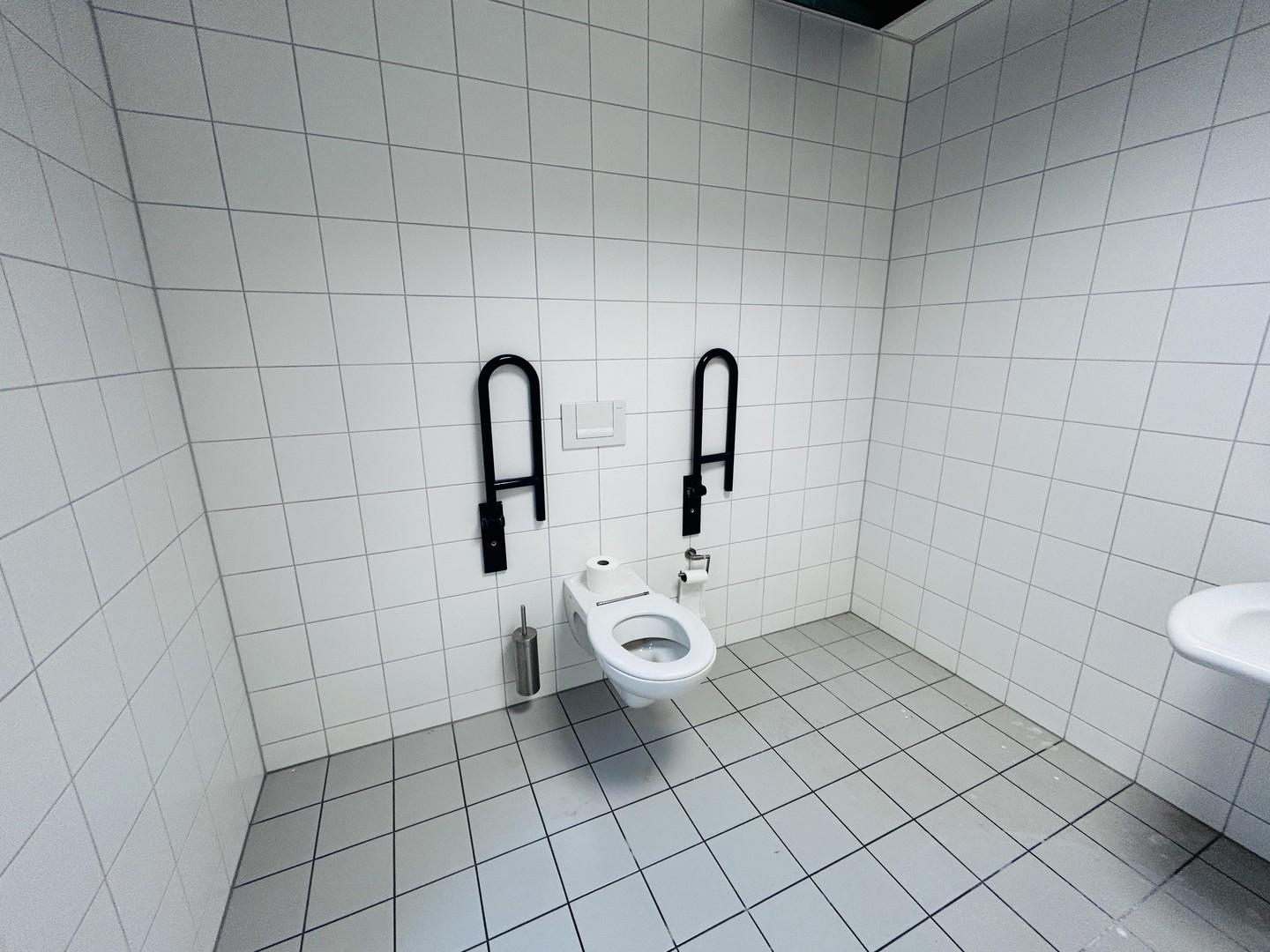 Behindertengerechtes WC