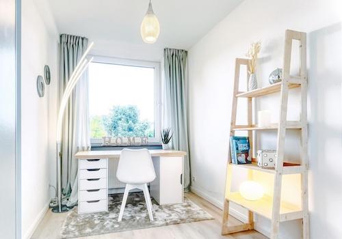 KINDERZIMMER / BÜRO