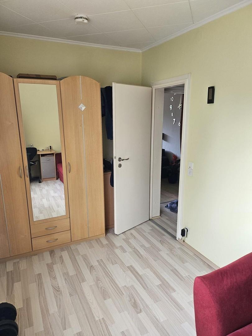 Halbes Zimmer / Büro