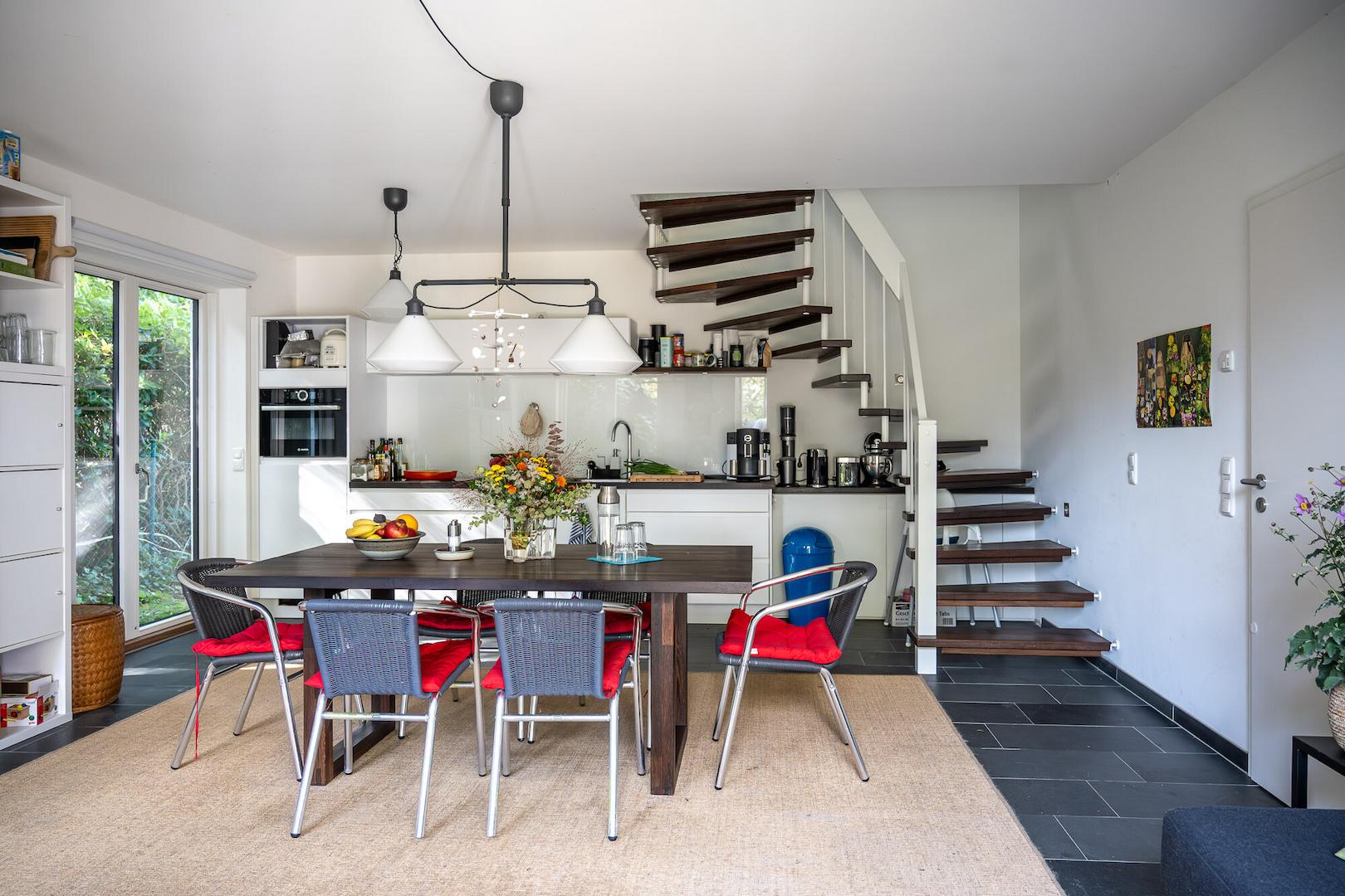 mit offener Küche