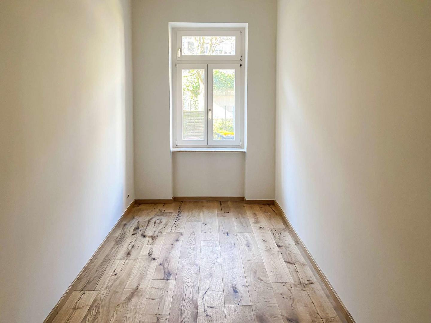 Büro oder Kinderzimmer