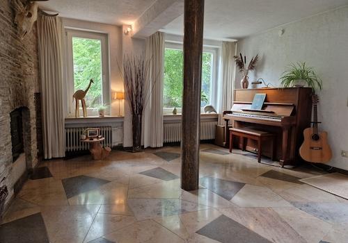 Kaminzimmer